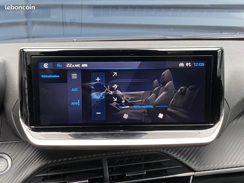 Peugeot 2008 1.2 Hybrid 145ch Allure e-DCS6 (image 29)
