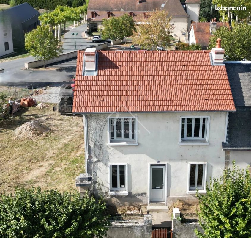Maison 6 pièces 120 m² · à Bourbon-l'Archambault · 120 m² · 149 500 €