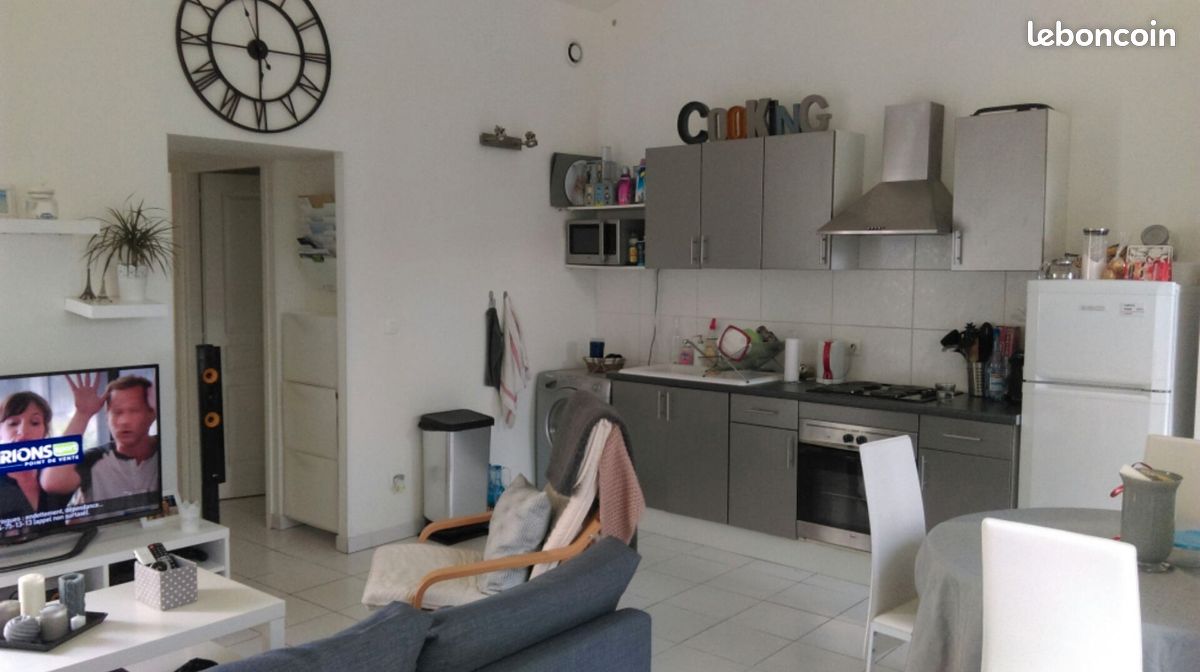 Maison 2 pièces 45 m² · à Rochefort · 45 m² · 590 €