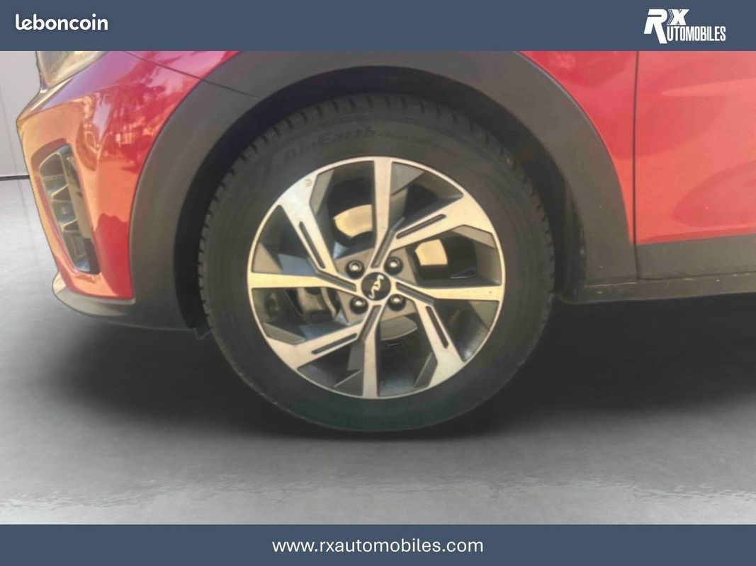 KIA Stonic 1.0 T-GDi 120 ch MHEV BVM6 GT Line (image 14)