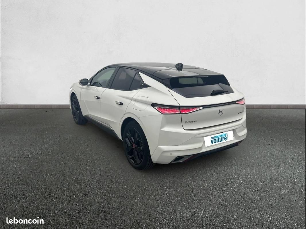DS 4 Hybride E-Tense 225 EAT8 - Performance Line+ (image 7)