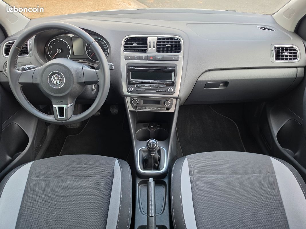 Volkswagen Polo 1.2 Tsi 90 Life 35000 km 11/2013 1ère Main (image 5)