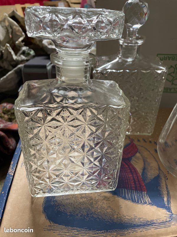 Lots carafes avec bouchon (image 2)
