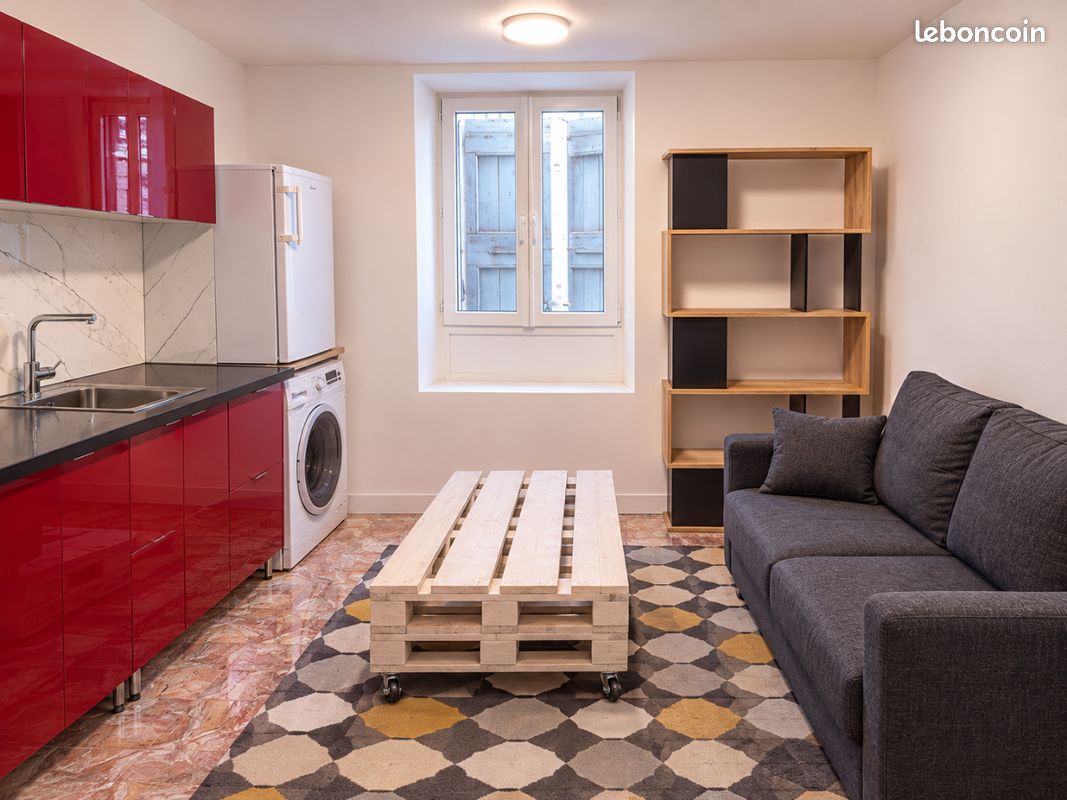 Appartement 2 pièces 25 m² · à Labruguière · 25 m² · 450 €/mois