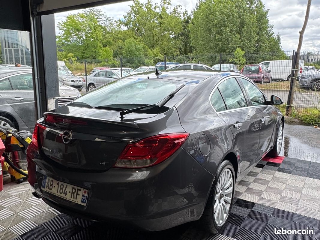 OPEL INSIGNIA 2.0 CDTI - 160 FAP Cosmo Pack A (image 4)