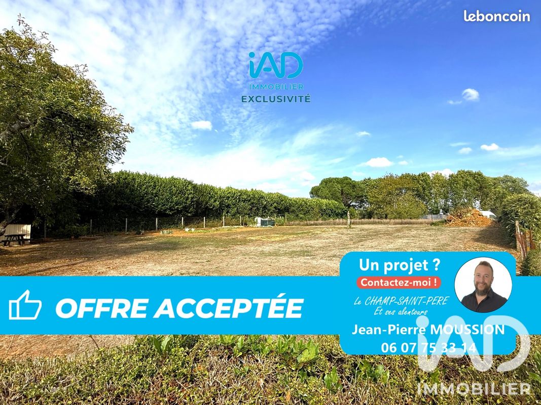 Terrain 750 m² · au Champ-Saint-Père · 750 m² · 35 000 €