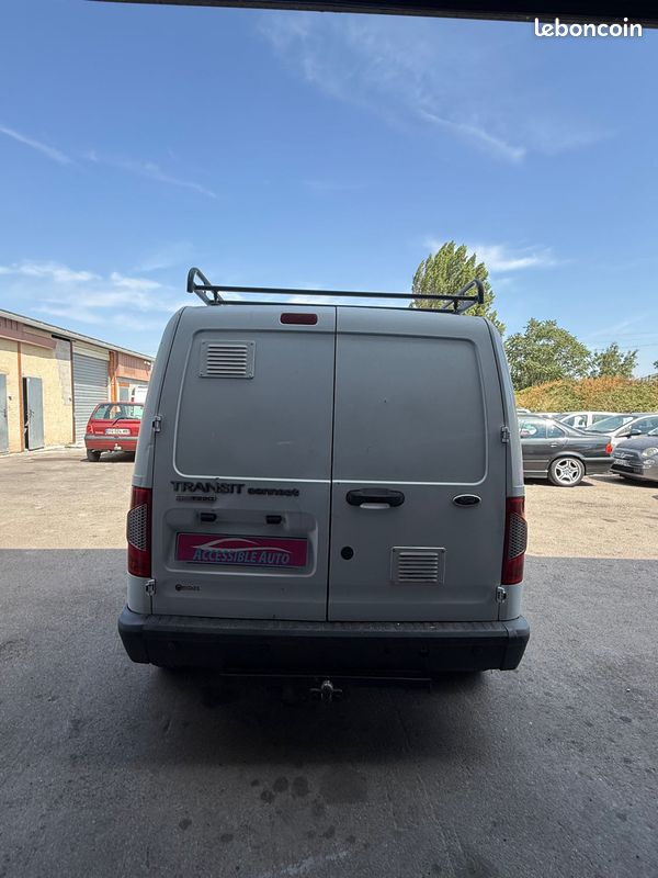 Ford t.connect connect 200c 1.8 tdci 110 2010 (image 6)