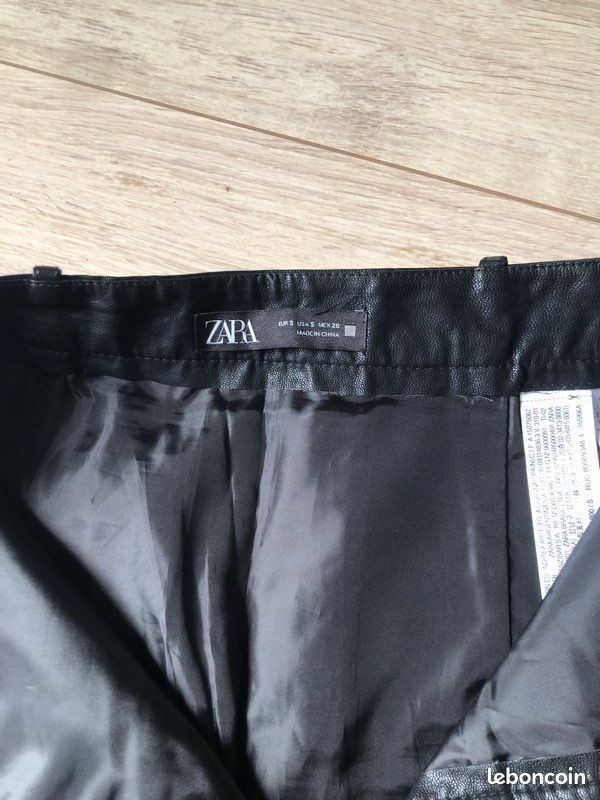 Jupe en cuir Zara (image 2)