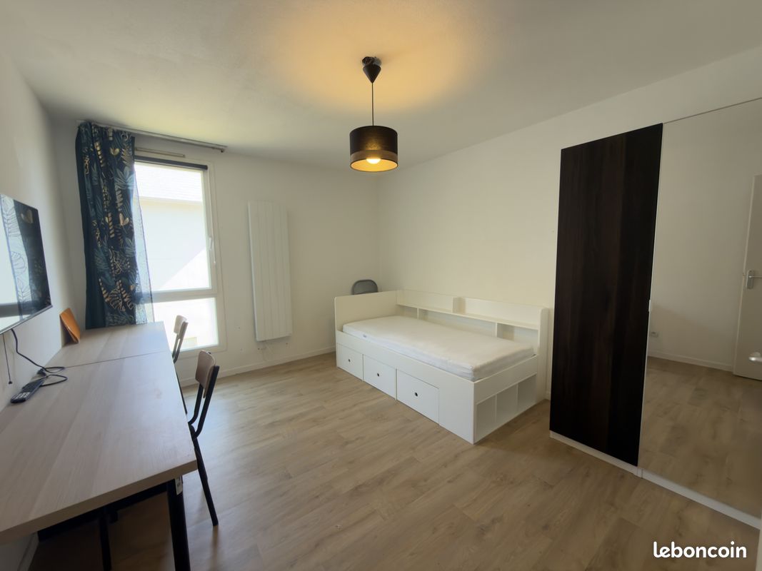 Appartement 1 pièce 19 m² · à Amiens · 19 m² · 450 €