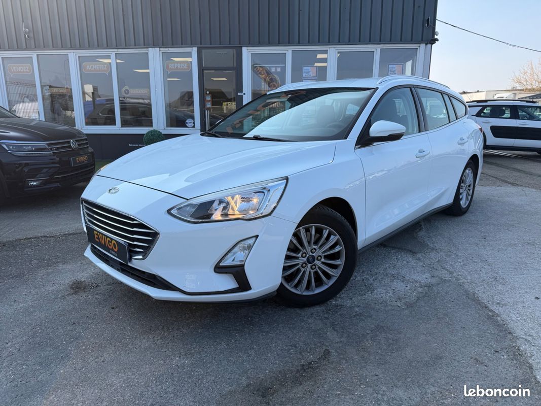 FORD FOCUS BREAK 1.0 ECOBOOST SCTI 125CH TITANIUM - BLUETOOTH - GPS - CROCHET D'ATTELAGE - RADAR DE RECUl (image 2)