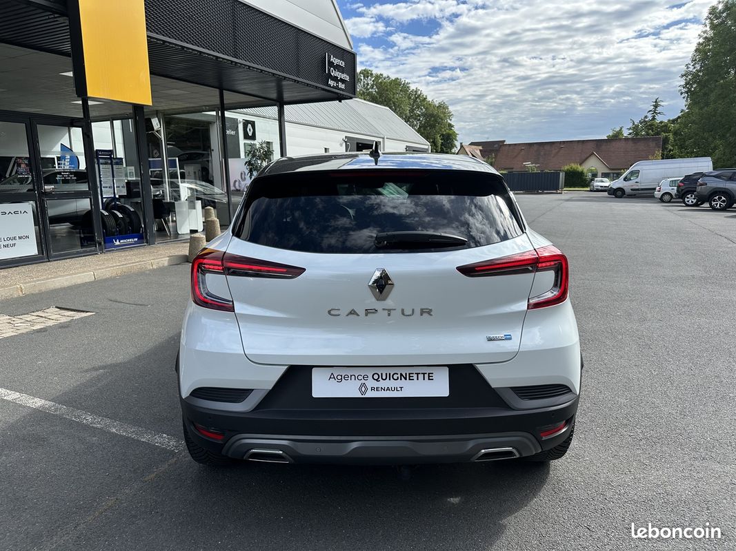 Renault CAPTUR II 1.6 E-TECH HYBRIDE 145CH RS LINE (image 6)