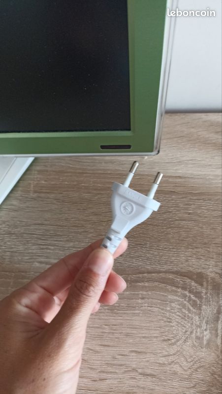 Petite télévision (image 2)