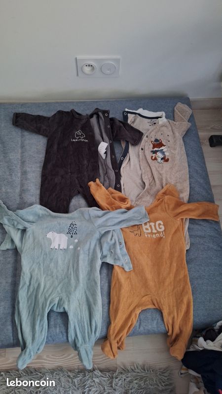 Lot pyjamas 6 mois (image 3)
