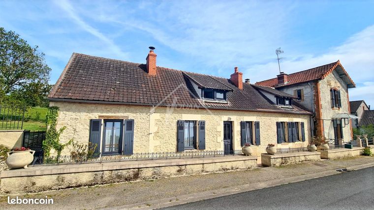 Propriété 9 pièces 204 m²