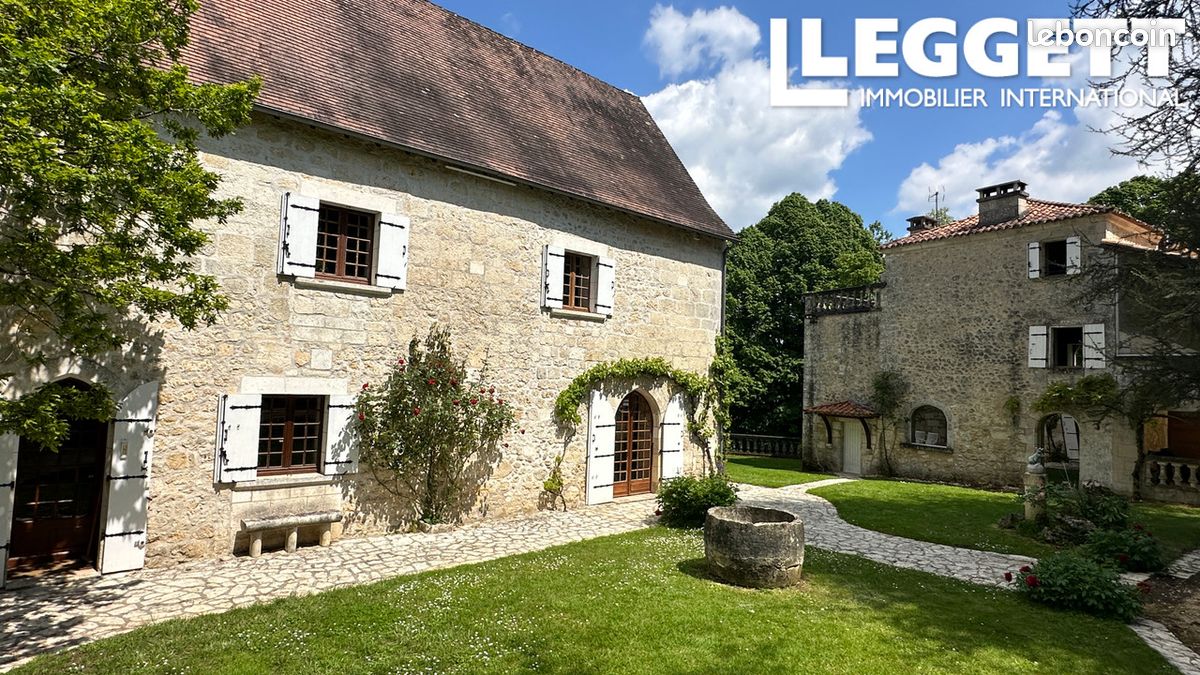 Maison 8 pièces 261 m² - Brantôme en Périgord 24310 (image principale 0)