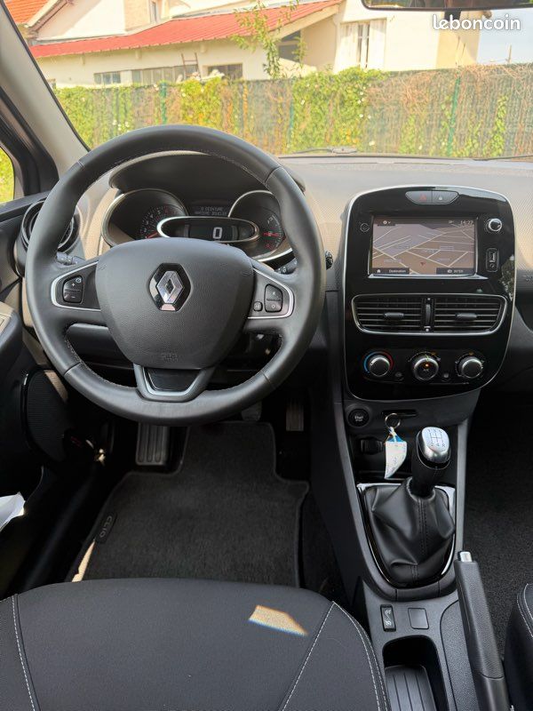 RENAULT CLIO IV 1.2 Limited (image 5)