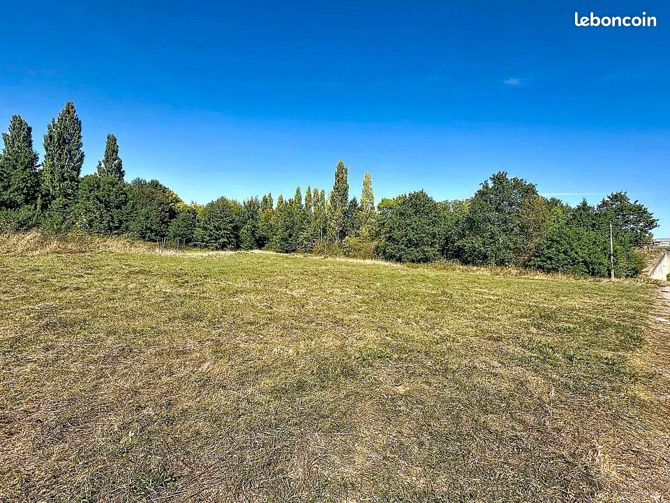 Terrain 2481 m² · à Steinbourg · 2 481 m² · 123 000 €