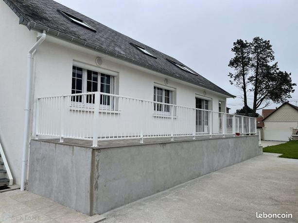 Maison 11 pièces 247 m²