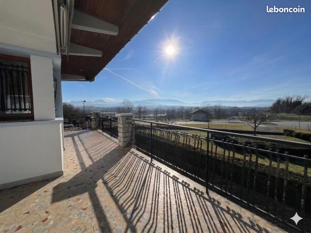 Maison 7 pièces 156 m² · à Rumilly · 156 m² · 445 000 €