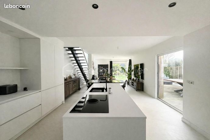 Maison 6 pièces 122 m²