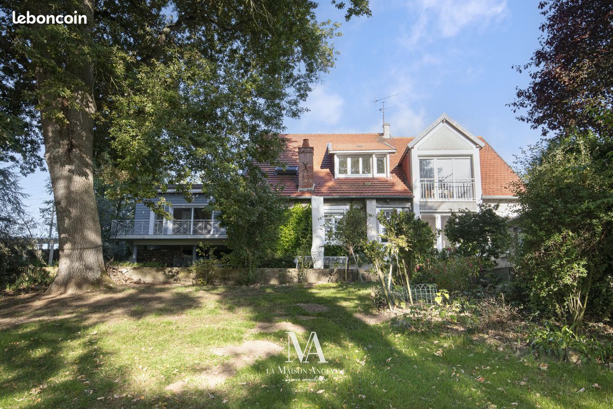 Propriété 11 pièces 300 m² (image 11)