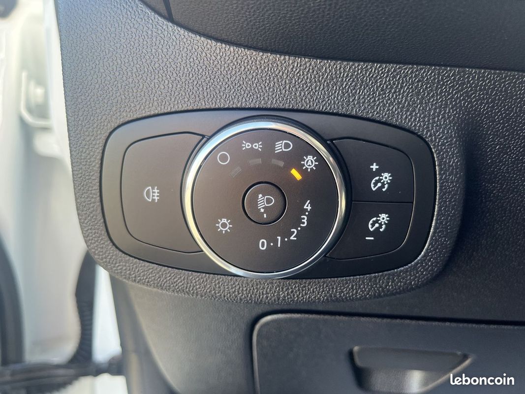 Ford FIESTA 75 CH COOL & CONNECT 14525 KMS (image 18)