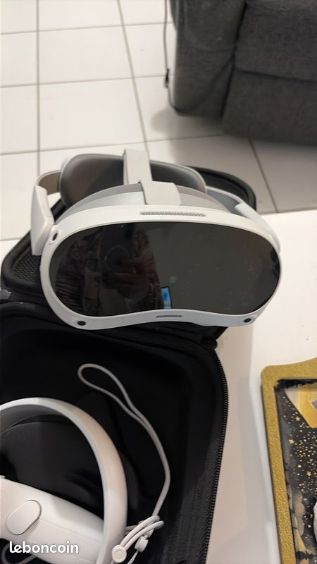 Casque Pico 4 VR 256 Go blanc léger sans fil tout-en-un