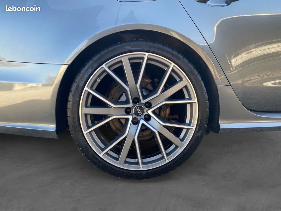 AUDI RS6 AVANT 4.0 V8 TFSI 605 PERFORMANCE QUATTRO TIPTRONIC 51 233 HT Garantie 12 mois (image 25)