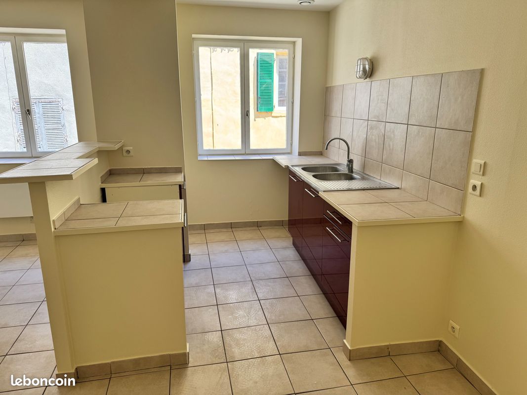 Appartement 2 pièces 41 m² · à Villefranche-sur-Saône · 41 m² · 412 €/mois