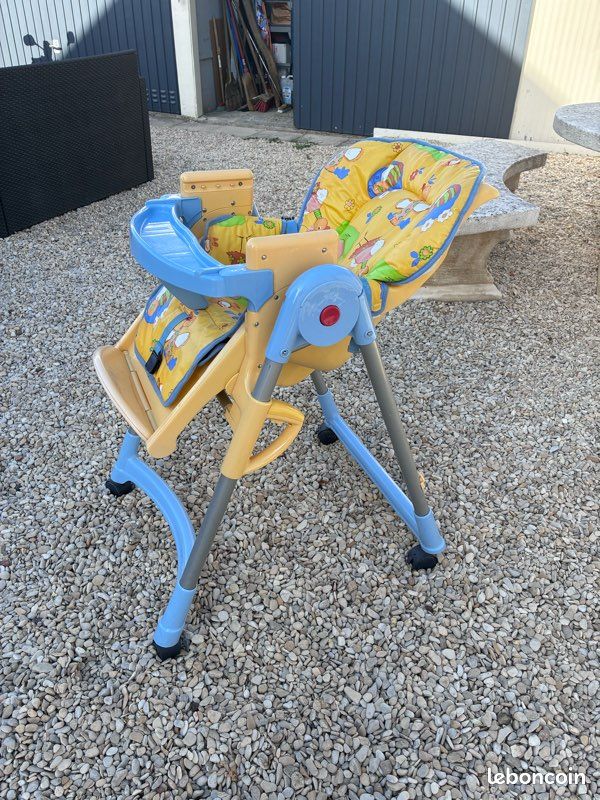 Chaise haute (image 4)