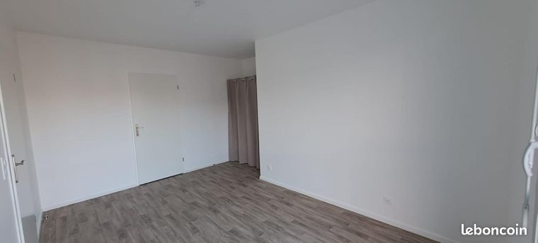 Appartement a louer garges-les-gonesse - 2 pièce(s) - 42 m2 - Surfyn