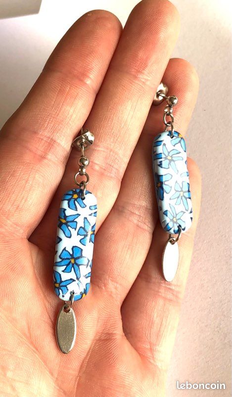 Boucles d'oreilles bleues (image 2)
