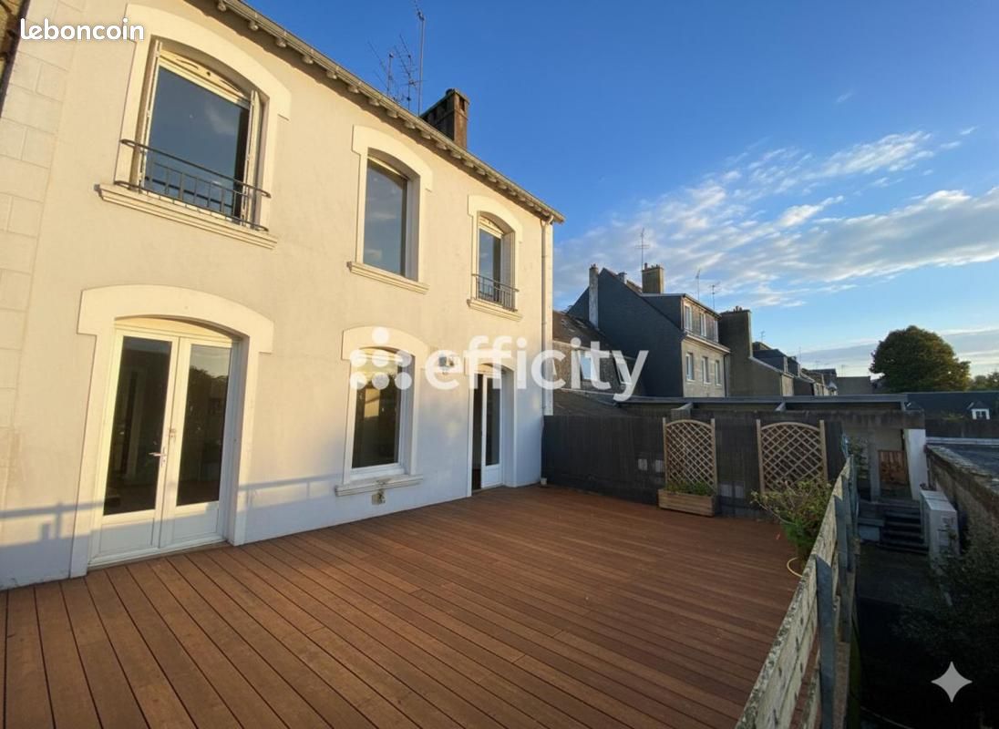 Appartement 10 pièces 198 m² · à Pontivy · 198 m² · 325 000 €