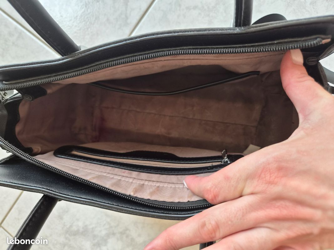 Sac noir comme neuf (image 7)