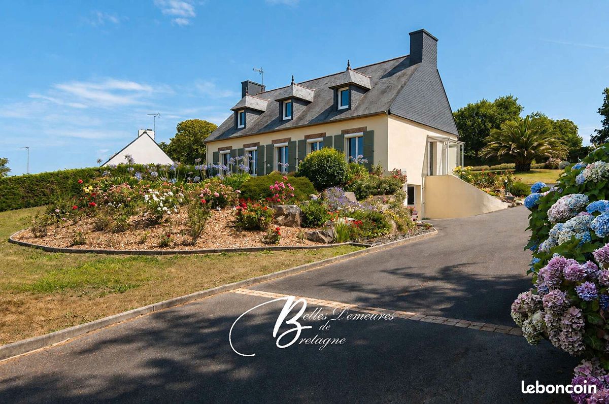 Maison 9 pièces 186 m² · à Perros-Guirec · 186 m² · 540 800 €