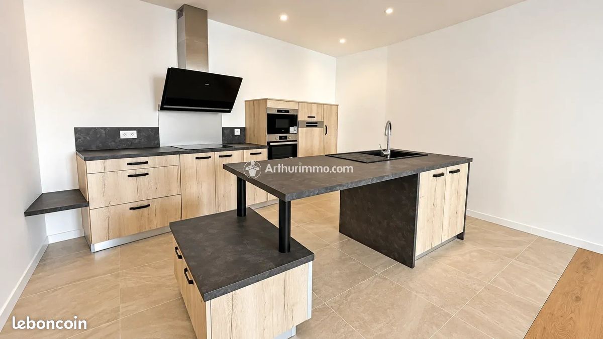 Appartement 4 pièces 93 m² · à Millau · 93 m² · 220 000 €