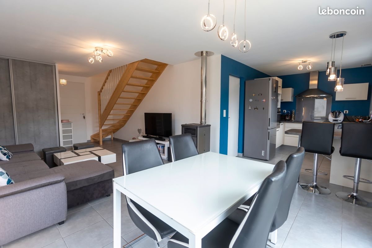 Maison a louer bourgoin-jallieu - 4 pièce(s) - 83 m2 - Surfyn