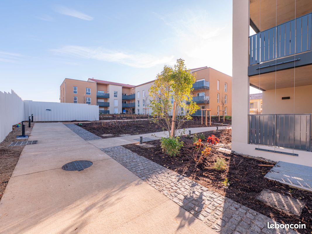 Stationnements et garages à vendre – opportunite livraison immediate – secteurs venissieux – villeurbanne – rillieux-la-pape 