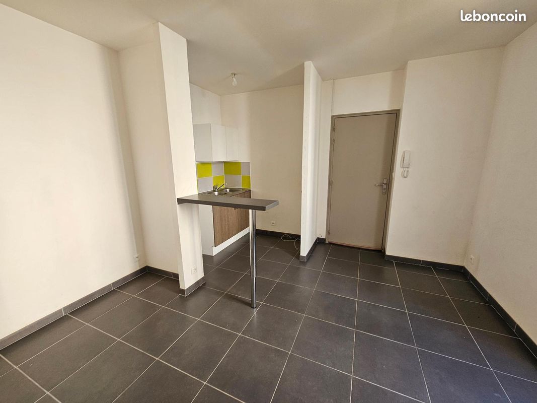 Appartement 2 pièces 27 m² · à Angers · 27 m² · 560 €/mois