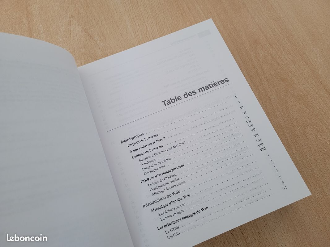 Livre Dreamweaver MX Arthur Caouissin à 14,50 Euros Comme neuf (image 2)
