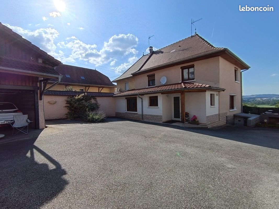 Maison 5 pièces 110 m² · à Vasselin · 110 m² · 265 000 €