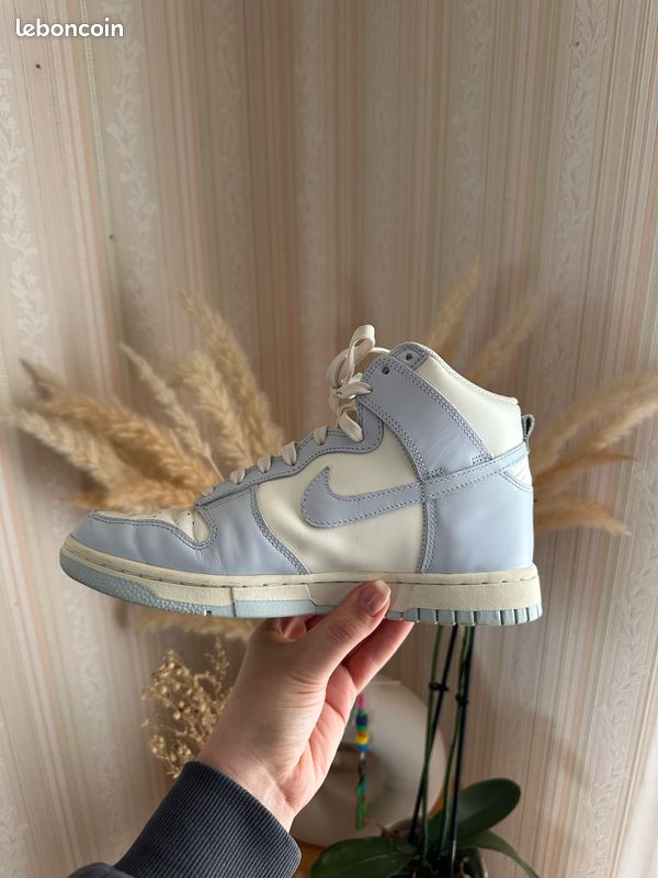 Nike Dunk High « White Football Grey » Chaussures