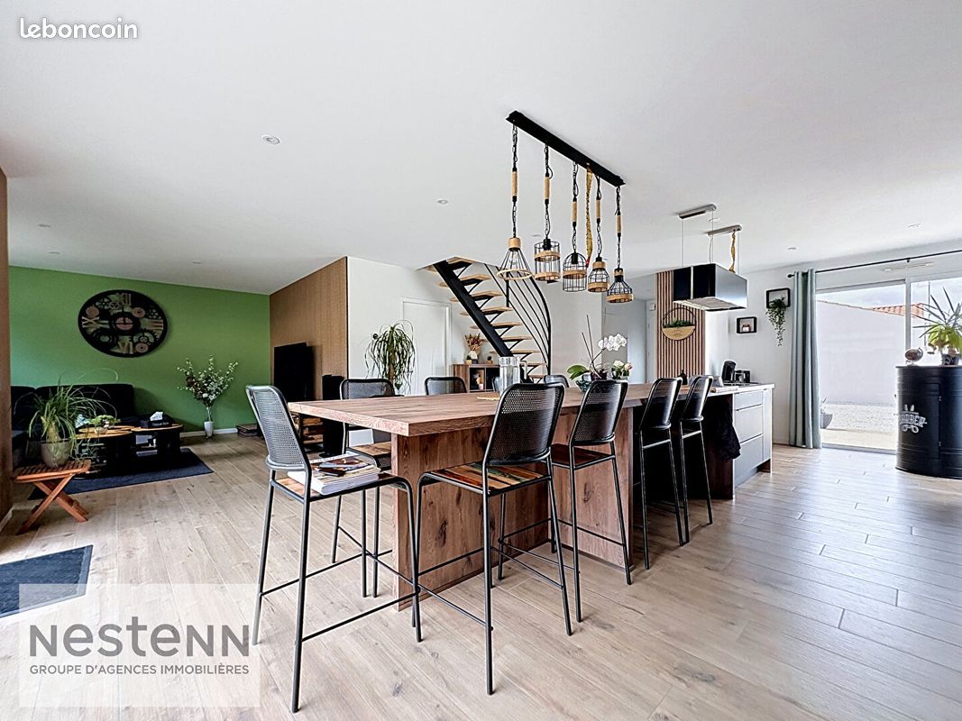 Maison 7 pièces 142 m² · à Challans · 142 m² · 437 000 €