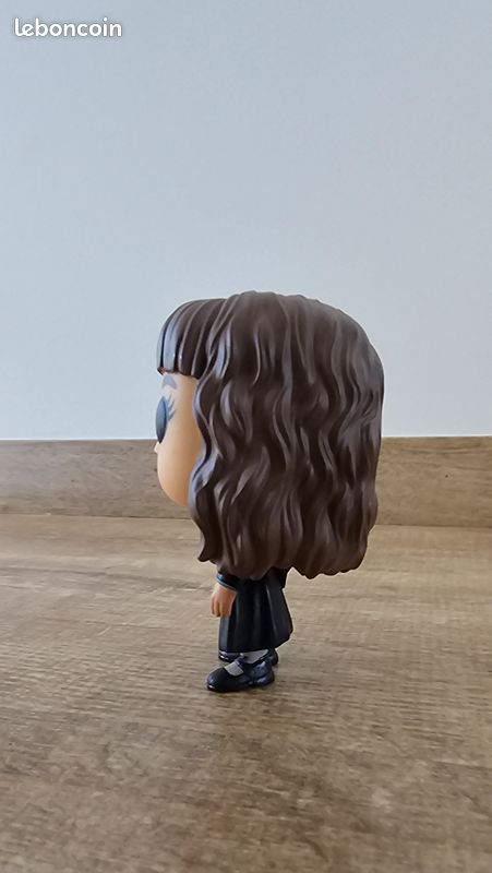 Figurine POP Hermione Granger (image 2)