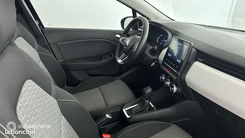 Renault Clio 1.6 E-Tech hybride 145ch Evolution (image 15)
