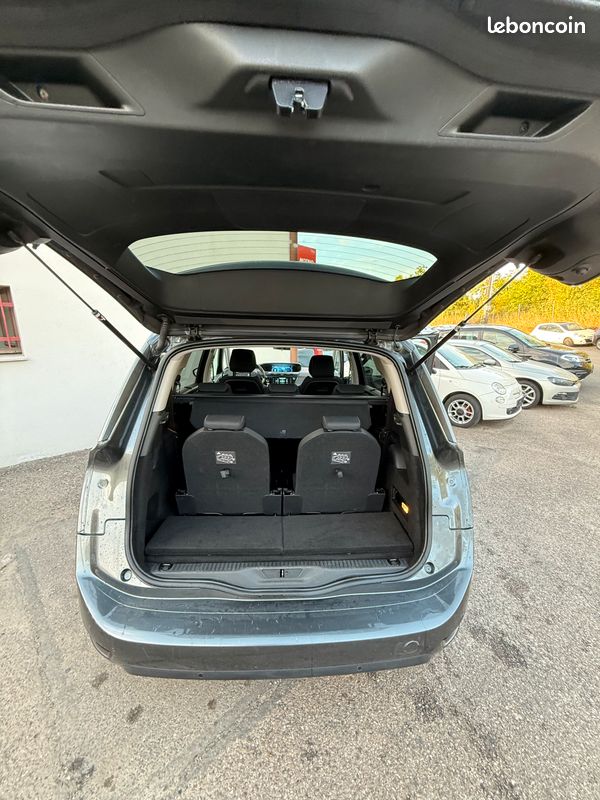 GARANTIE 12 MOIS CITROËN C4 Grand Picasso II 2.0 BlueHDi 150 cv 7 PLACES/Sieges chauffants/Bluetooth/Jantes 16/S&S (image 5)