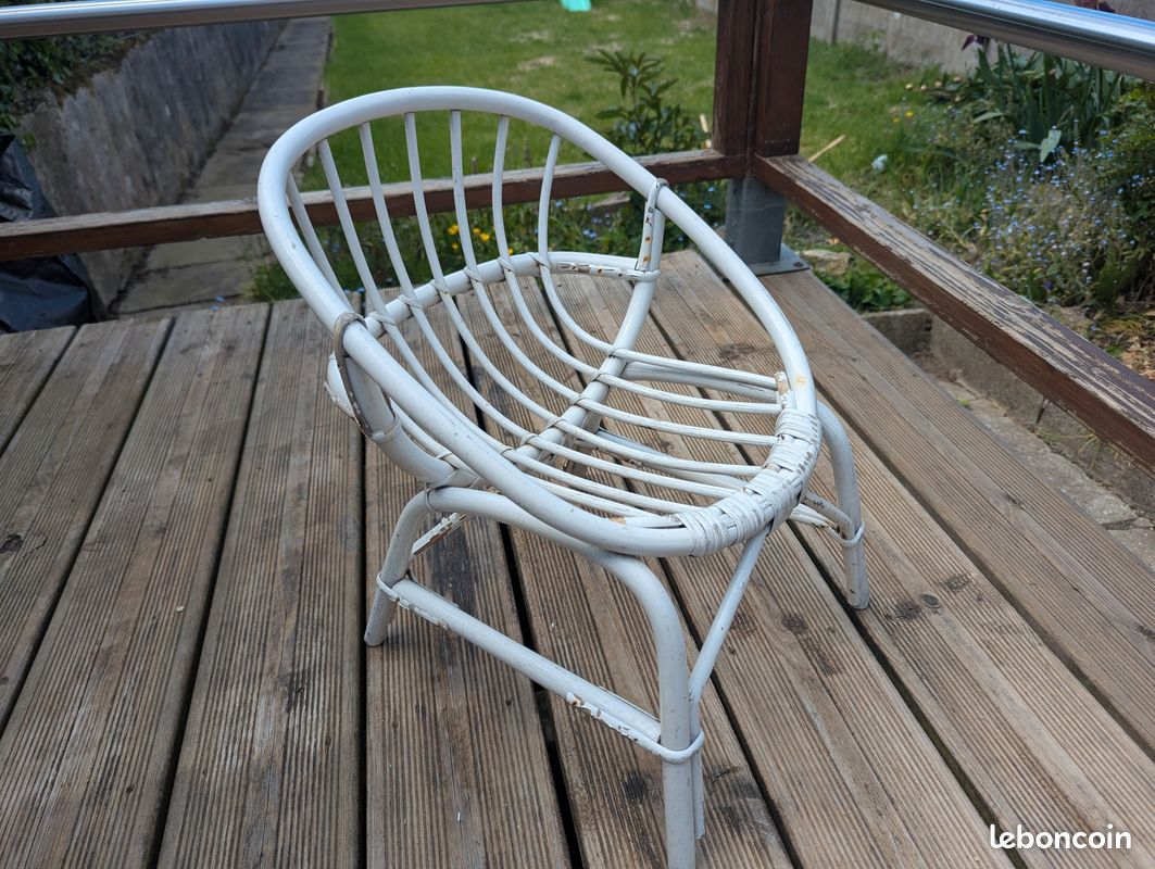 Fauteuil rotin blanc enfant (image 1)