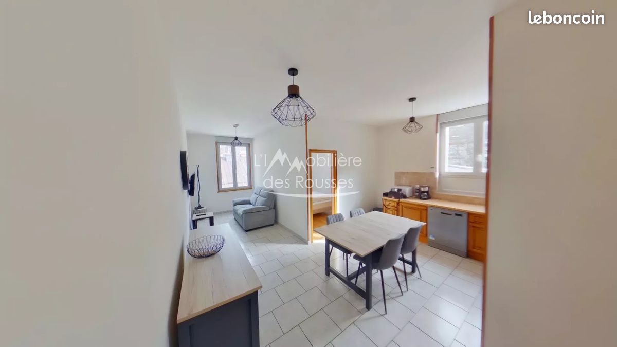 Appartement 3 pièces 49 m² · à Hauts de Bienne · 49 m² · 700 €/mois