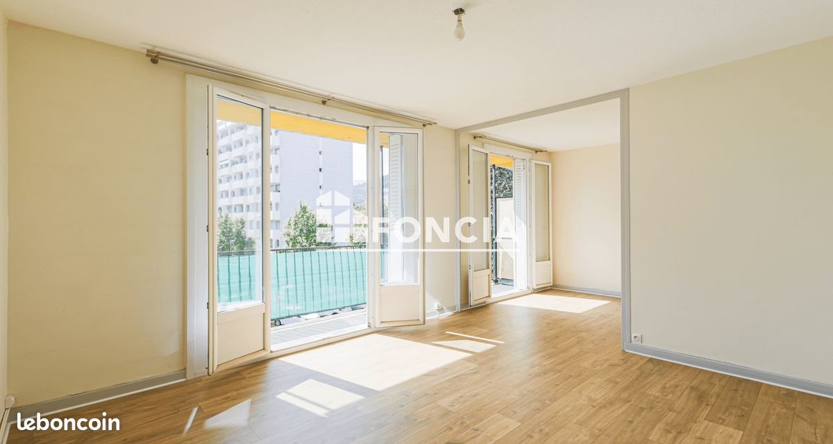 Appartement 4 pièces 73 m² · à Meylan · 73 m² · 180 000 €