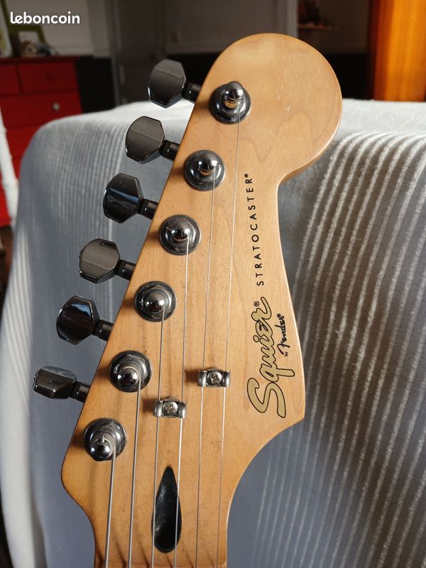 Guitare Fender Squier Stratocaster (image 3)